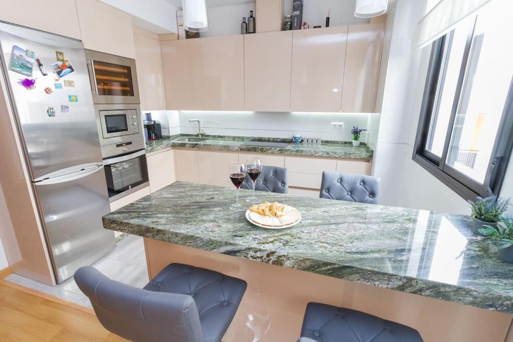 Luxury Duplex Downtown Superb Terrace&Free Parking Apartment Malaga Exterior photo